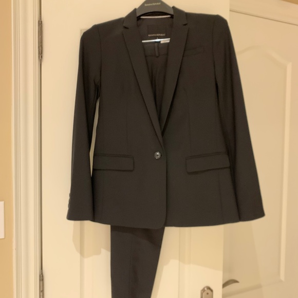 Banana Republic Harper Crop Pant, Size 0Petite, Black - Picture 10 of 16